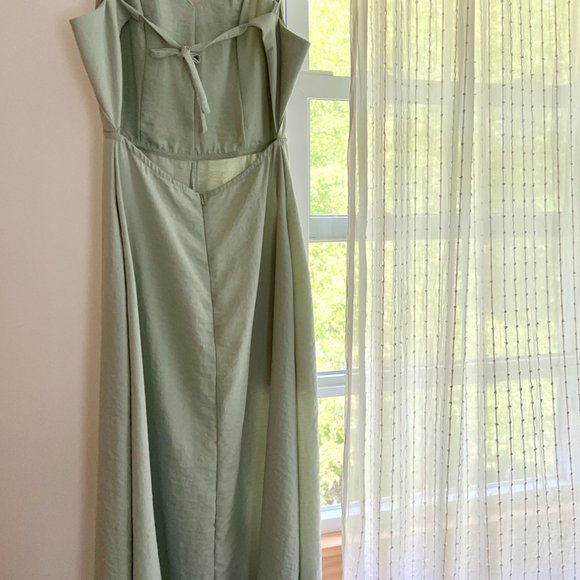 Field Day Apparel, Meadow Dress, Size Small, Silky Sage - Picture 4 of 5